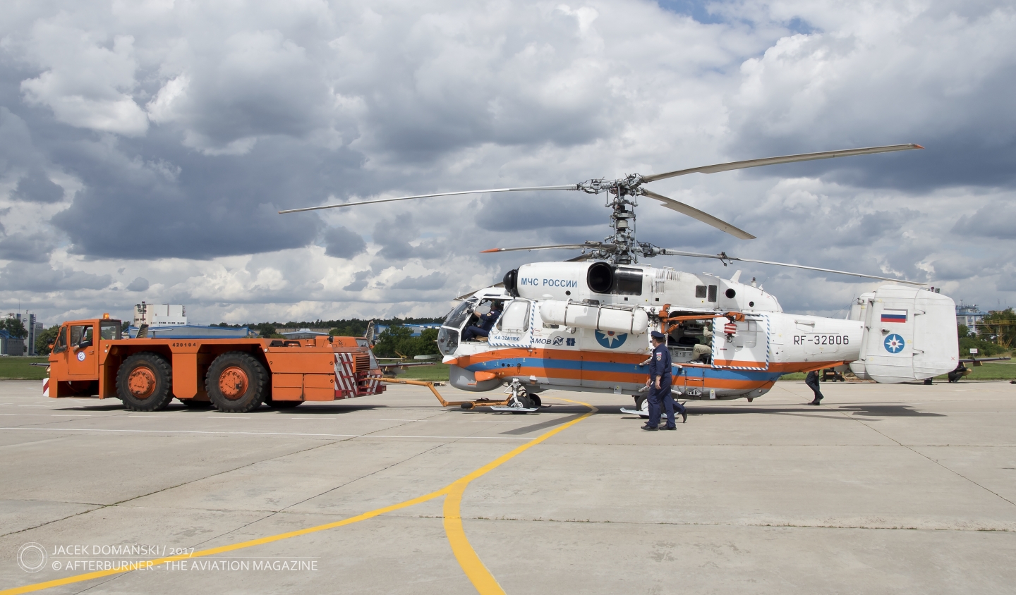 Kamov Ka-32 helicopters fighting with fire in Turkey