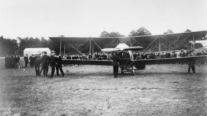 3 March 1912 – first flight of Avro 500