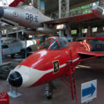 Hawker Hunter F.4 / Republic F-84G Thunderjet